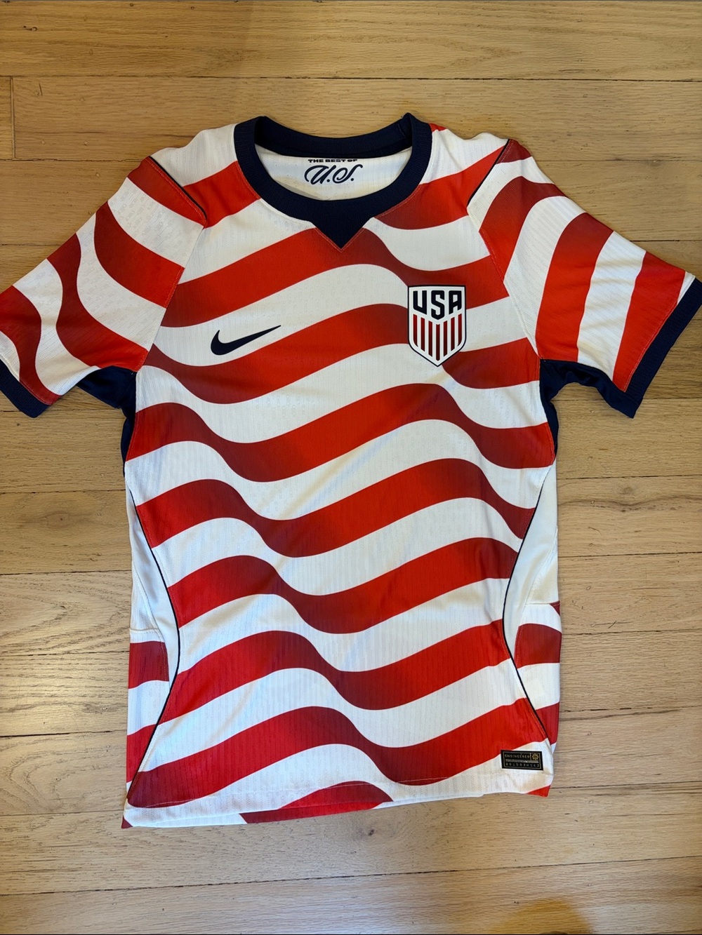 Nike USA Red & White Wave-Striped Soccer Jersey